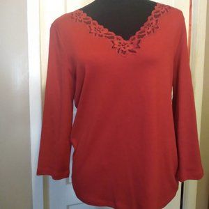 Jones New York Red Cotton Top with lace v-neck | Size XL